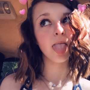 Meet your Posher, Devyn